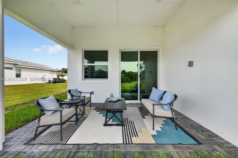 265 SE Via Sangro Port St. Lucie FL 34952