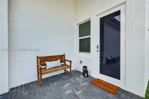 265 SE Via Sangro Port St. Lucie FL 34952