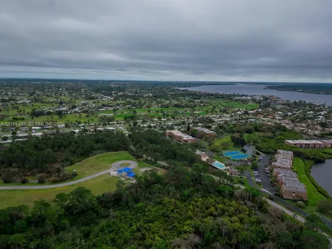 265 SE Via Sangro Port St. Lucie FL 34952