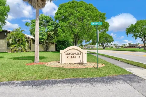 12438 SW 115th Terrace Miami FL 33186