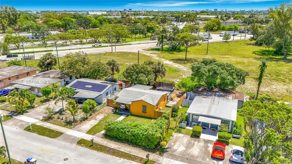 800 NW 17th Terrace Pompano Beach FL 33069