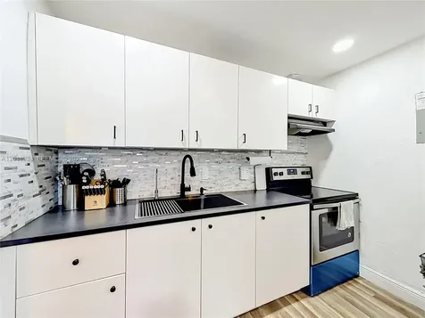 800 NW 17th Terrace Pompano Beach FL 33069