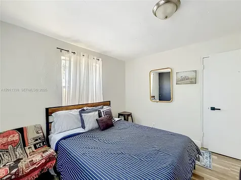 800 NW 17th Terrace Pompano Beach FL 33069