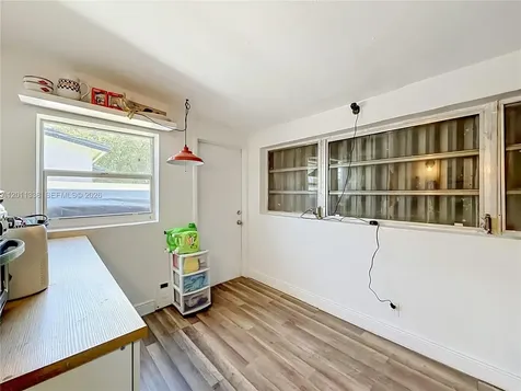 800 NW 17th Terrace Pompano Beach FL 33069