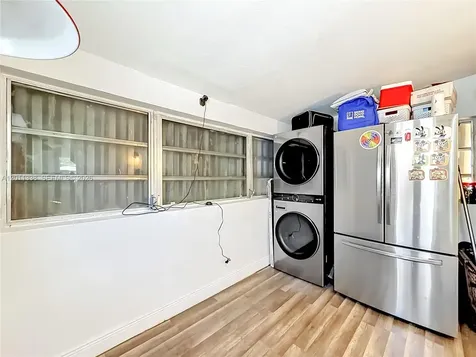 800 NW 17th Terrace Pompano Beach FL 33069