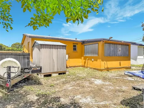 800 NW 17th Terrace Pompano Beach FL 33069
