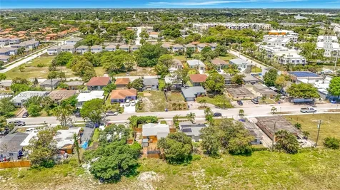 800 NW 17th Terrace Pompano Beach FL 33069