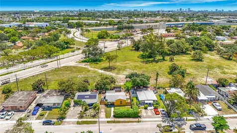800 NW 17th Terrace Pompano Beach FL 33069