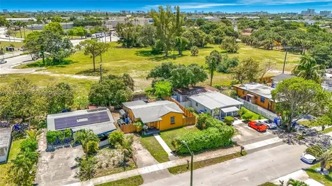 800 NW 17th Terrace Pompano Beach FL 33069