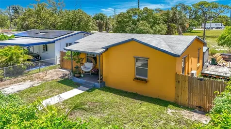 800 NW 17th Terrace Pompano Beach FL 33069