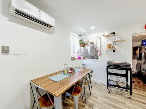 800 NW 17th Terrace Pompano Beach FL 33069
