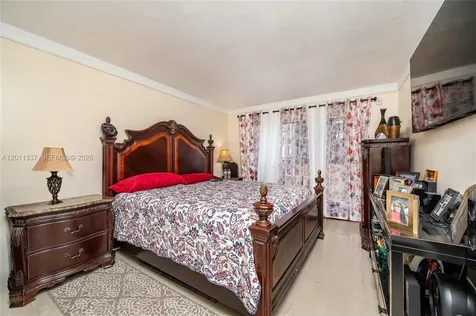 7095 NW 179th Street Hialeah FL 33015