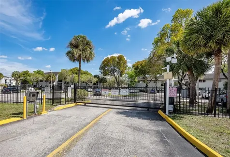 7095 NW 179th Street Hialeah FL 33015
