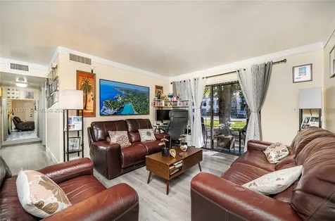 7095 NW 179th Street Hialeah FL 33015