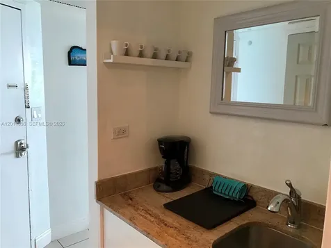 5445 Collins Avenue Miami Beach FL 33140