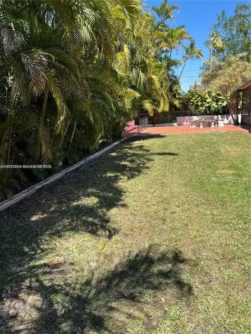 6385 SW 25th Street Miami FL 33155