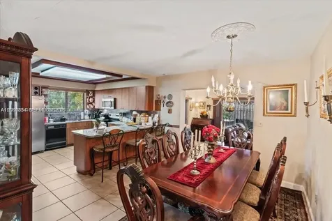 6385 SW 25th Street Miami FL 33155