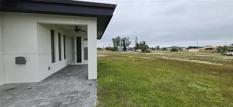 3428 NW 46 Avenue Cape Coral FL 33993