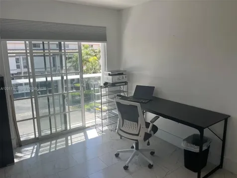 3915 NE 168th Street North Miami Beach FL 33160