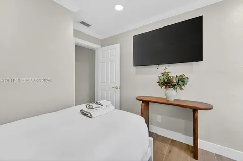 756 Cinnamon Road North Palm Beach FL 33408