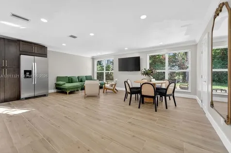756 Cinnamon Road North Palm Beach FL 33408