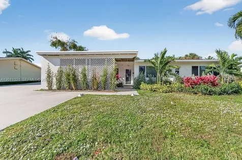 756 Cinnamon Road North Palm Beach FL 33408