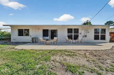 756 Cinnamon Road North Palm Beach FL 33408
