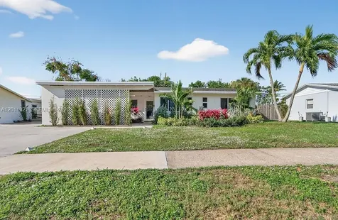 756 Cinnamon Road North Palm Beach FL 33408