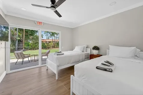 756 Cinnamon Road North Palm Beach FL 33408