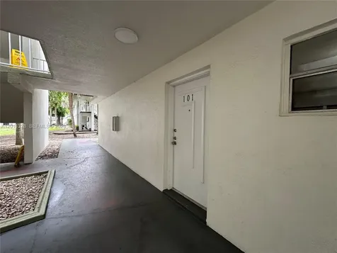 4215 N University Drive Sunrise FL 33351