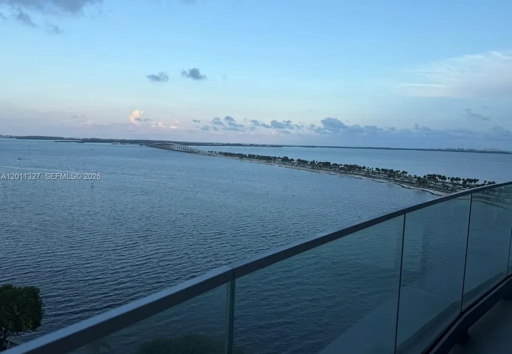 175 SE 25th Road Miami FL 33129