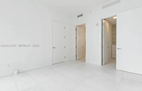 175 SE 25th Road Miami FL 33129