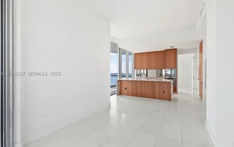 175 SE 25th Road Miami FL 33129