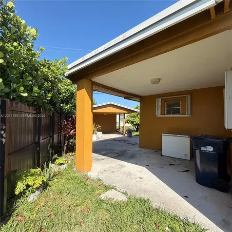 4321 SW 107th Court Miami FL 33165