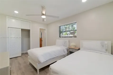 712 Tradewind Drive North Palm Beach FL 33408