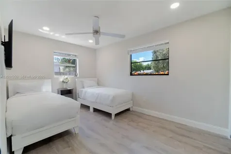 712 Tradewind Drive North Palm Beach FL 33408