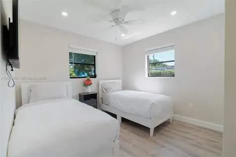 712 Tradewind Drive North Palm Beach FL 33408