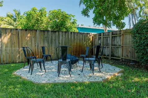 712 Tradewind Drive North Palm Beach FL 33408