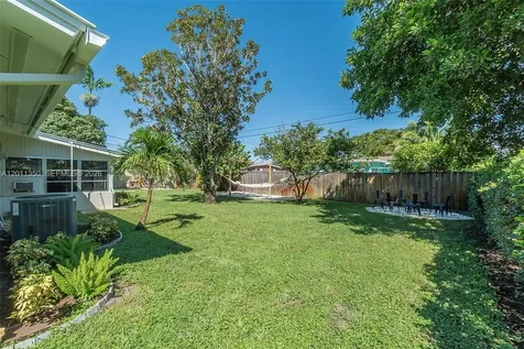 712 Tradewind Drive North Palm Beach FL 33408