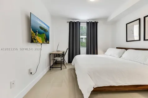 17100 N Bay Road Sunny Isles Beach FL 33160