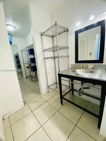 800 West Avenue Miami Beach FL 33139