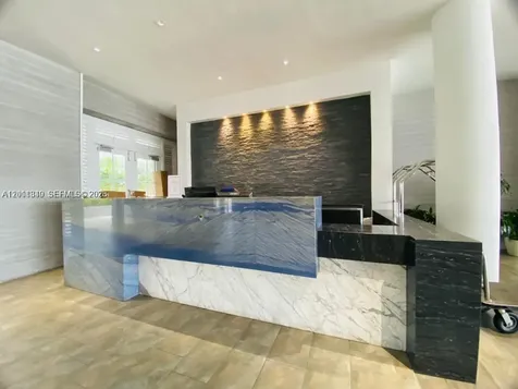 800 West Avenue Miami Beach FL 33139