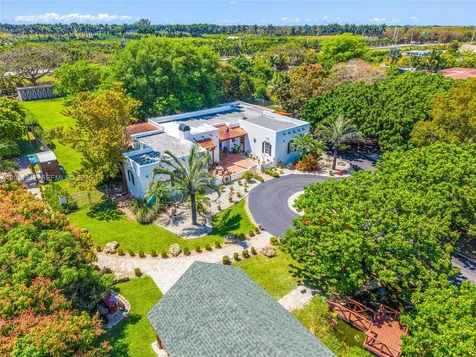19050 SW 194th Avenue Miami FL 33187