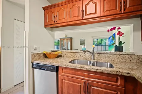2411 SW 85th Terrace Miramar FL 33025
