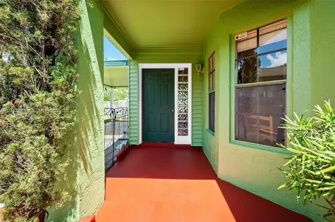 2411 SW 85th Terrace Miramar FL 33025
