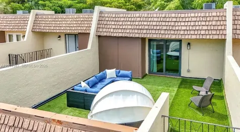 10375 Rue Vendome Pembroke Pines FL 33026