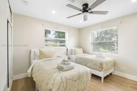 913 Lighthouse Drive North Palm Beach FL 33408