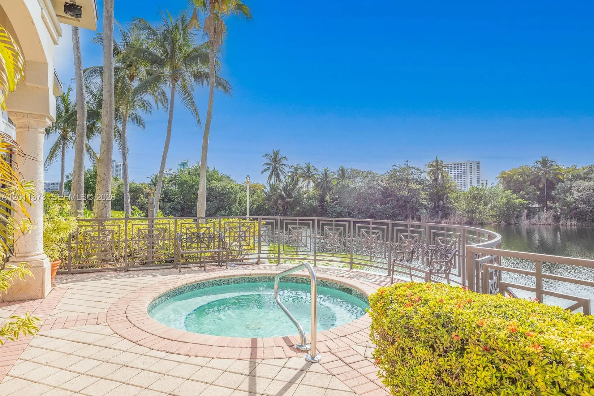 1480 Windjammer Way Hollywood FL 33019