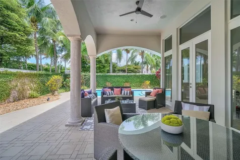 1480 Windjammer Way Hollywood FL 33019