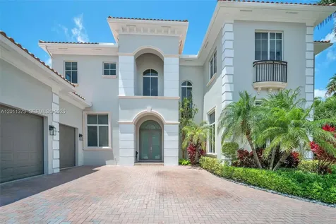 1480 Windjammer Way Hollywood FL 33019
